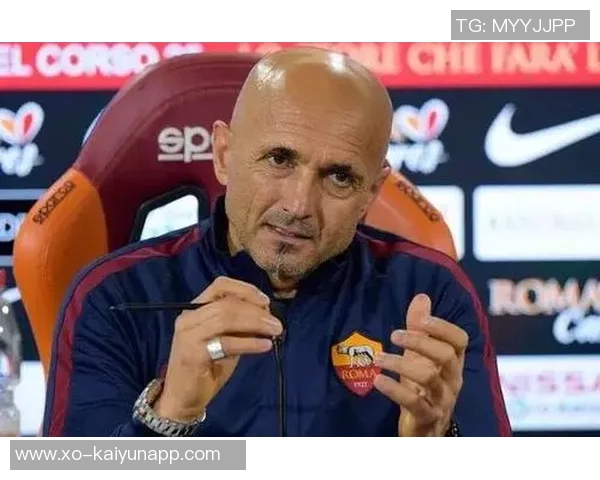 马伦在托蒂的主场打入经典进球感谢传奇球星的现场支持